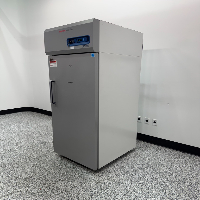 Thermo Scientific TSX Series High-Performance Lab Freezer image 1